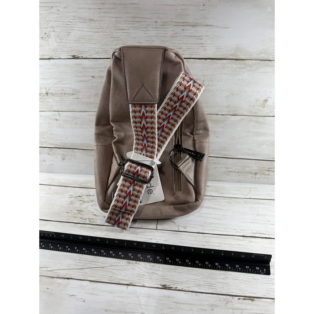 Mroede sling bag